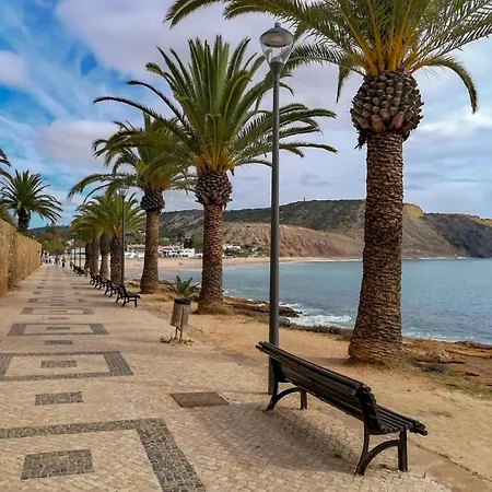 Rock And Sea - Baia Da